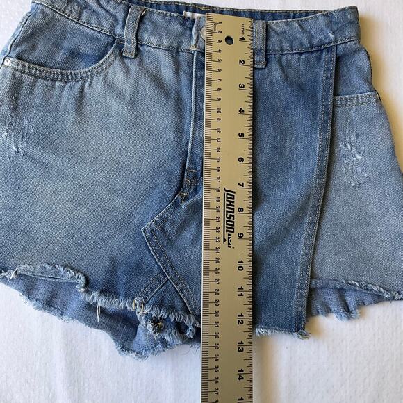 Sky and Sparrow Women Waxed Denim Shorts Jeans Skorts size S, Blue - Picture 4 of 9